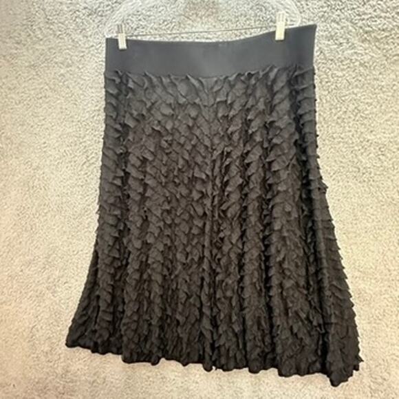 Peter Nygard Women's XL Black Ruffly Skirt Elastic Waist Pull On Comfort Style - Picture 4 of 9